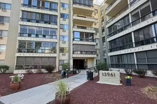 13961 E Marina Dr E, Aurora, CO 80014 - Photo 2
