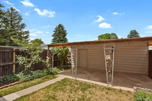 1291 S Troy St, Aurora, CO 80012 - Photo 22