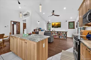 2006 Arapahoe St, Golden, CO 80401 - Photo 26