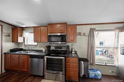 1735 Payne Way, Aurora, CO 80011 - Photo 6