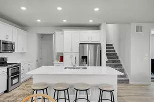 24831 E 33rd Dr, Aurora, CO 80019 - Photo 10