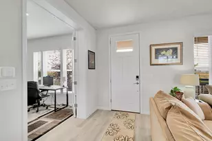 24831 E 33rd Dr, Aurora, CO 80019 - Photo 4