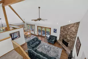 31667 Broadmoor Dr, Evergreen, CO 80439 - Photo 12