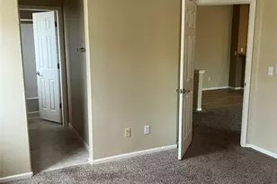 220 Granby Way, Aurora, CO 80011 - Photo 10
