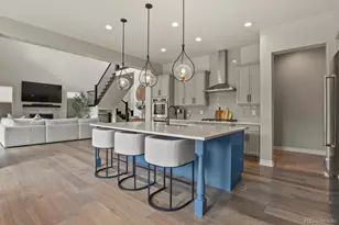 27500 E Lakeview Dr, Aurora, CO 80016 - Photo 18