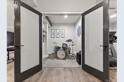 6092 Chester Street, Denver, CO 80238 - Photo 32