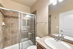 7821 Vallagio Ln, Englewood, CO 80112 - Photo 22