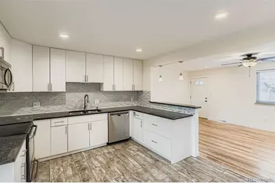 7796 W Mexico Place, Lakewood, CO 80232 - Photo 4