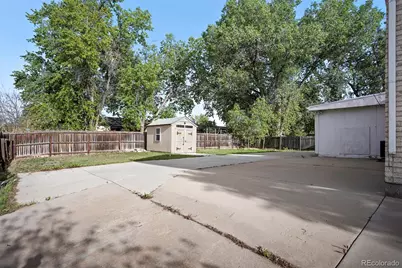 5542 Sable Street, Denver, CO 80239 - Photo 22