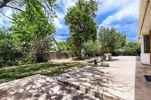 689 Jasper St, Aurora, CO 80011 - Photo 24