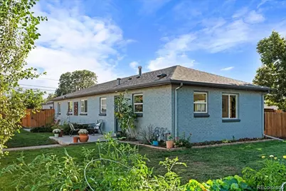 5194 E 33rd Avenue, Denver, CO 80207 - Photo 2