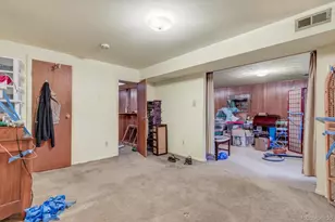 3220 S Fulton Ct, Denver, CO 80231 - Photo 24
