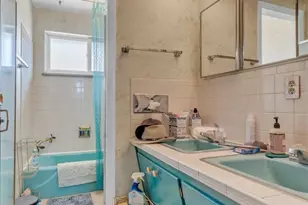 3220 S Fulton Ct, Denver, CO 80231 - Photo 18