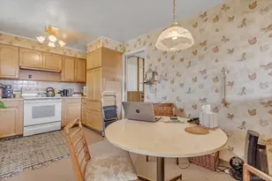 3220 S Fulton Ct, Denver, CO 80231 - Photo 12