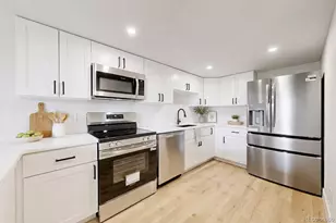 13850 E Marina Dr, Aurora, CO 80014 - Photo 8