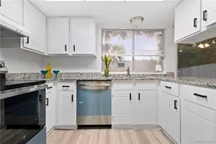 12474 E Kansas Pl, Aurora, CO 80012 - Photo 2