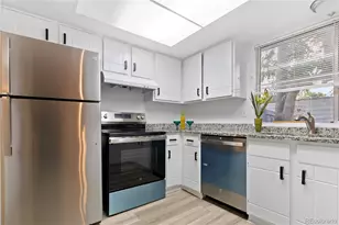 12474 E Kansas Pl, Aurora, CO 80012 - Photo 10