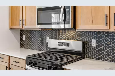 697 N Ukraine Street, Aurora, CO 80018 - Photo 14