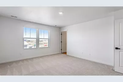 697 N Ukraine Street, Aurora, CO 80018 - Photo 18