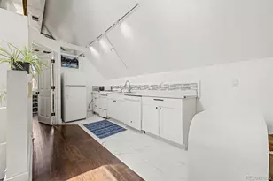 1235 Josephine St, Denver, CO 80206 - Photo 10