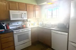 752 Lewiston St, Aurora, CO 80011 - Photo 8