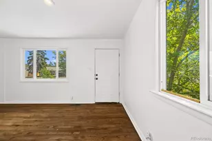 725 Kingston St, Aurora, CO 80010 - Photo 8