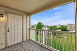 5733 N Gibralter Way, Aurora, CO 80019 - Photo 8