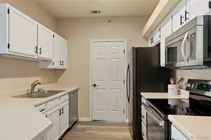 6009 Castlegate Dr, Castle Rock, CO 80108 - Photo 12