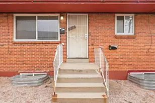 1735 Chester St, Aurora, CO 80010 - Photo 2