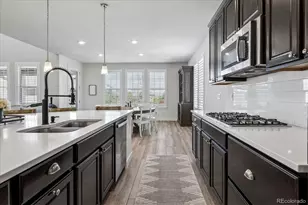 9555 Williamsburg St, Littleton, CO 80125 - Photo 14