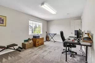 17391 E Weaver Ave, Aurora, CO 80016 - Photo 34