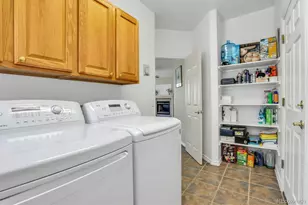 17391 E Weaver Ave, Aurora, CO 80016 - Photo 16