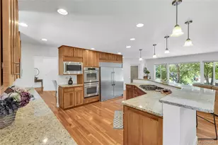 11 Meadowlark Ln, Littleton, CO 80123 - Photo 6