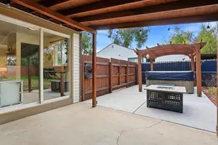 229 S Windsor Dr, Denver, CO 80219 - Photo 28