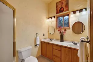 10176 Crest View Dr, Morrison, CO 80465 - Photo 14