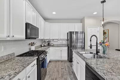 18189 W 85th Drive, Arvada, CO 80007 - Photo 10