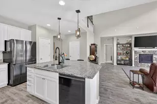 18189 W 85th Dr, Arvada, CO 80007 - Photo 4