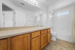 2551 S Bahama Cir, Aurora, CO 80013 - Photo 20