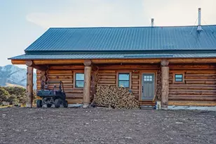 484 Gordon Dr, Walsenburg, CO 81089 - Photo 2