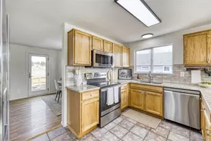 23085 Blackwolf Way, Parker, CO 80138 - Photo 8