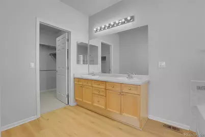 23418 E Long Place, Aurora, CO 80016 - Photo 12