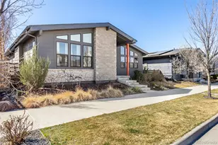 10246 E 59th Pl, Denver, CO 80238 - Photo 4
