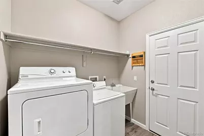 23410 E Moraine Place, Aurora, CO 80016 - Photo 16