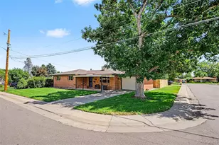645 S Washington Cir, Englewood, CO 80113 - Photo 8