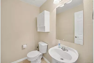 4372 Chatswood Place, Highlands Ranch, CO 80126 - Photo 14