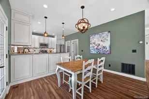 10559 Vaughn Way, Commerce City, CO 80022 - Photo 12