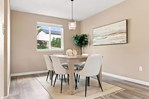 10046 Strathfield Ln, Littleton, CO 80126 - Photo 8