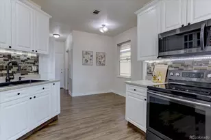 9244 W Coco Pl, Littleton, CO 80128 - Photo 8