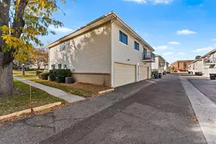 9105 E Lehigh Ave, Denver, CO 80237 - Photo 24