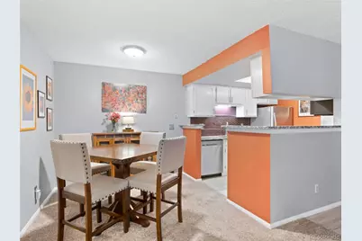 902 S Walden Street #102, Aurora, CO 80017 - Photo 8